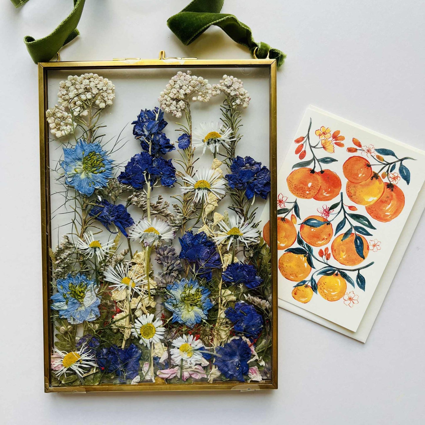 Pressed Flower Workshop in London | 20 June at Hill Station Café