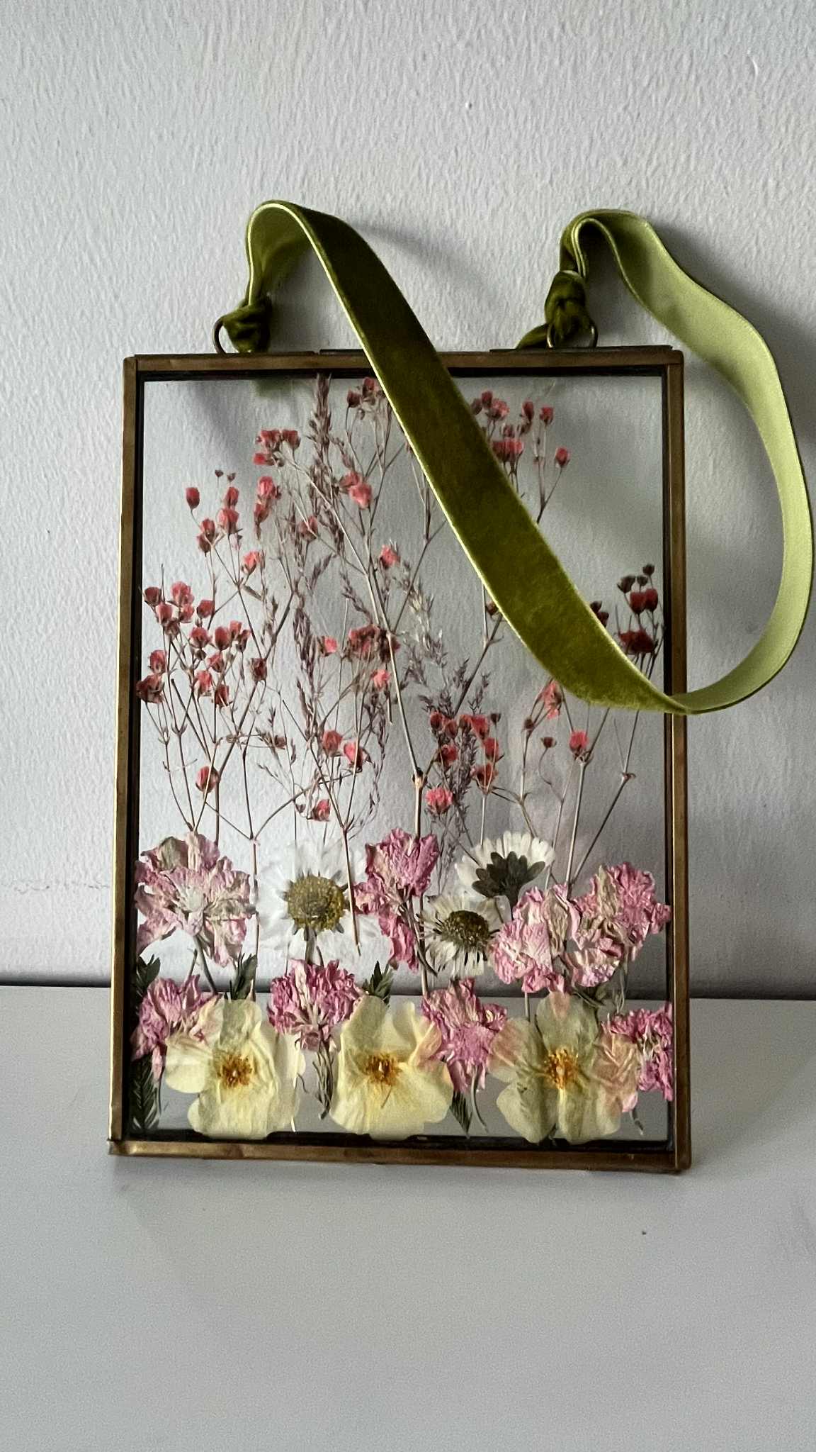 Pressed Flower Frame Workshop at Springbank Studio, Saturday, 25th October | 10:00 – 11:30 AM