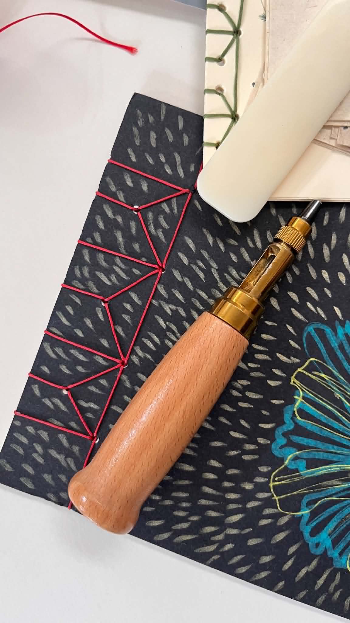 Japanese Bookbinding Workshop Thursday 25th June 6:30–8:30pm Eltham GPO